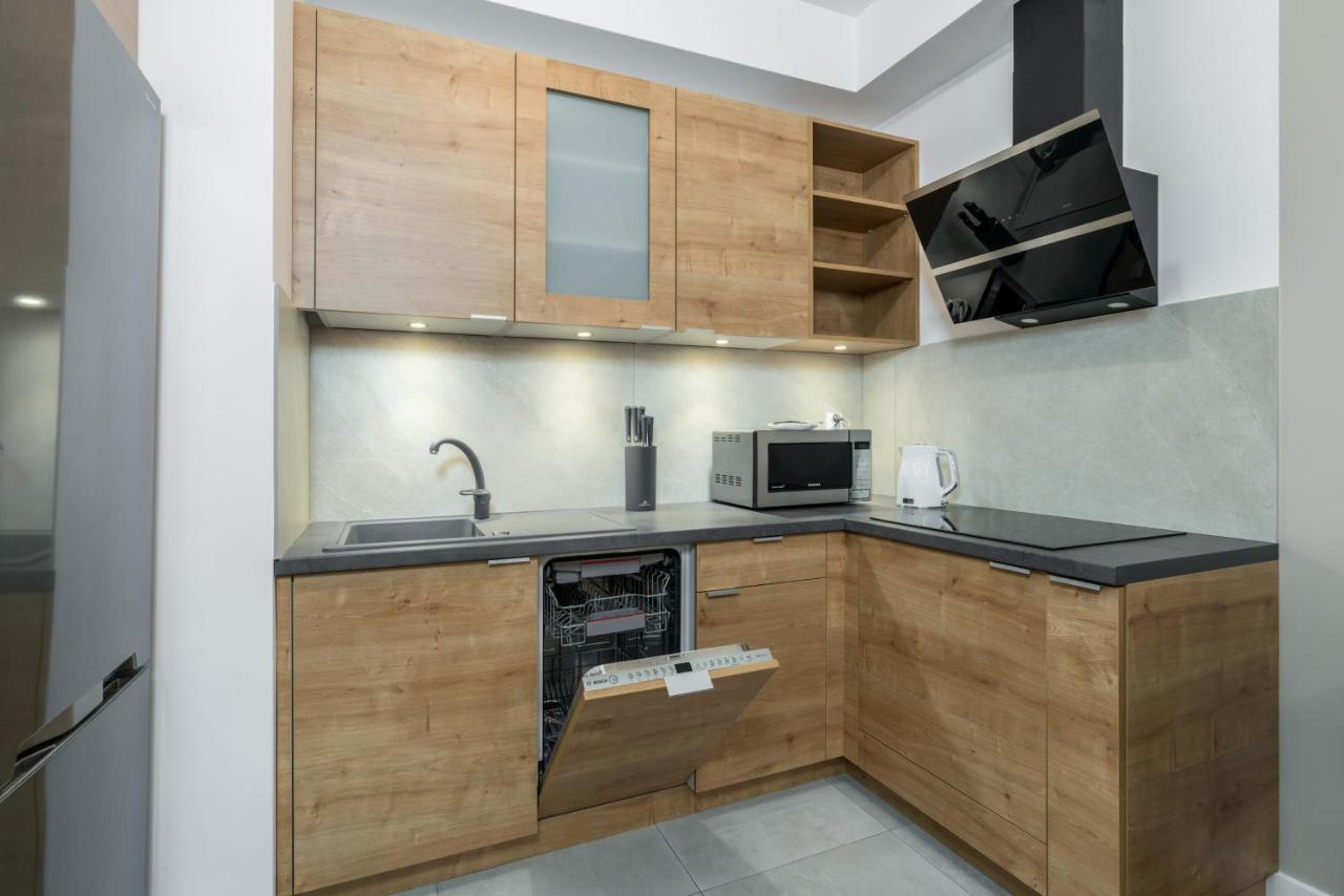 Apartament Black & White Mostowa By Renters Poznan Exterior photo