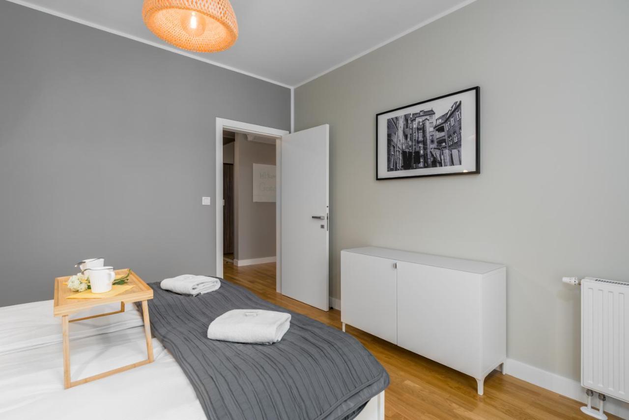 Apartament Black & White Mostowa By Renters Poznan Exterior photo